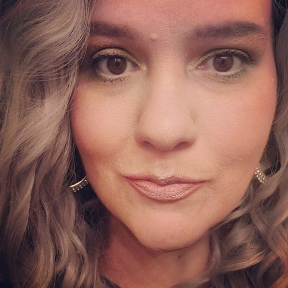 ❀✿＊*HI!&WELCOME to MY Closet❀✿＊ - Picture 2 of 8